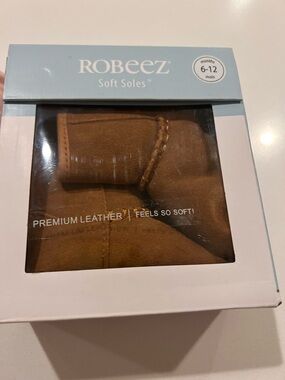 Robeez faux fur lined booties 6-12 months Tyler boots